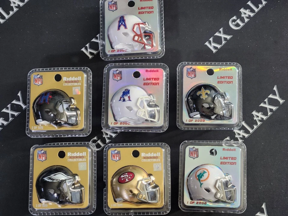 Коллекционный карманный шлем Riddell ограниченного выпуска U Pick Your Team - Изображение 1 из 1