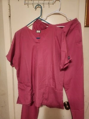 Cherokee Women's Scrub Set Pink (M/L) - Image 1 of 4