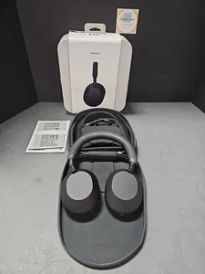 Auriculares inalámbricos Sony WH-1000XM5 con cancelación de ruido - negros - Imagen 1 de 4