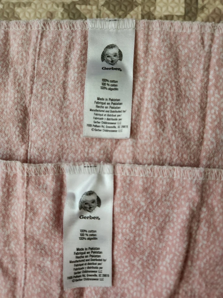 Paquete de 2 paños Gerber 100 % algodón grande rosa claro con puntos blancos eructos nuevo sin etiquetas Foto 1 de 3