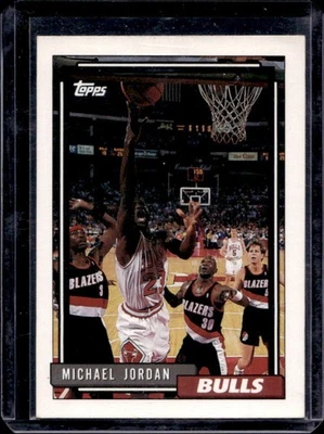 Topps Michael Jordan #141 Bulls 1992-93 Foto 1 de 2
