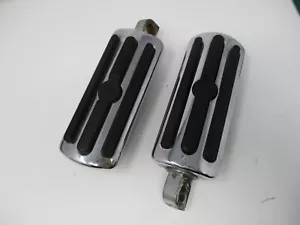GENUINE HARLEY DAVIDSON CHROME & RUBBER BAR & SHIELD OVERSIZED FOOTPEGS 50500-03 - Bild 1 von 8