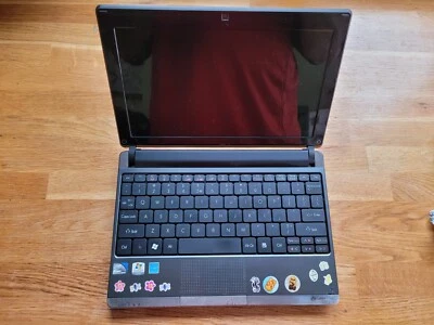 Gateway NAV50 netbook, booted to USB stick, missing some bits - Image 1 of 4