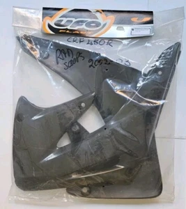 BRAND NEW UFO HONDA CRF450R BLACK RADIATOR SCOOPS 2002-2004 - HO03693-001 - Picture 1 of 3
