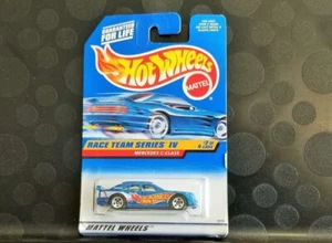 Hot Wheels RACE TEAM SERIES IV MERCEDES C-CLASS #2 OF 4 - Picture 1 of 2