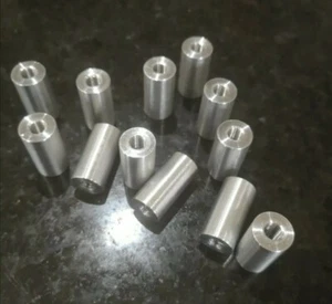 THREADED STAINLESS STEEL SPACERS STANDOFF BUSH MANY DIAMETERS LENGTHS M4 TO M12 - Picture 1 of 12