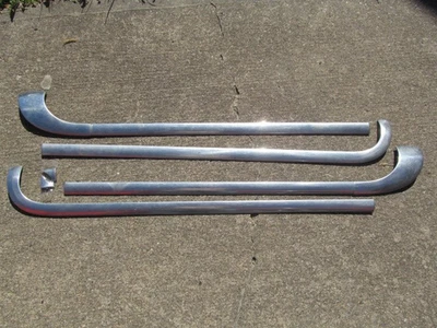 Mercury Montclair 1955 1956 2 puertas ht puerta superior y cuarto molduras FoMoCo Foto 1 de 4