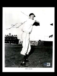 Duke Snider Beckett Coa Signed 8x10 Photo Autograph - Picture 1 of 2