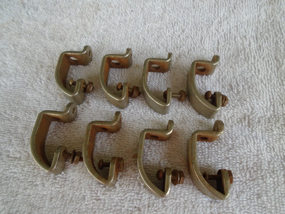 (8) VINTAGE RARE LEEDY WW2 RELIANCE BROADWAY COMMANDER VICTORY SNARE DRUM LUGS - Image 1 of 4