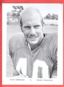 1960's MIAMI DOLPHINS  TEAM ISSUE  5 X 7  GLOSSY  DICK ANDERSON - Picture 1 of 1