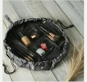AVON Stern und Mond Make-up Wohlfühltasche Accessoire Kosmetiktasche Reise Neu - Bild 1 von 2