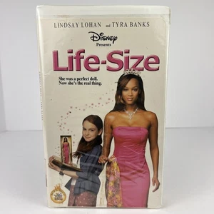 Life-Size (VHS, 2000) Clamshell Walt Disney Lindsey Lohan Tyra Banks - Picture 1 of 4
