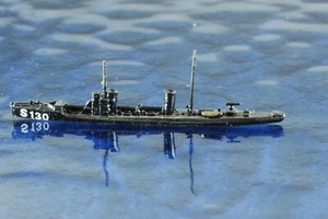 S 120 mit Bugnummer S 130  Hersteller HAI 270  ,1:1250 Schiffsmodell - Picture 1 of 2
