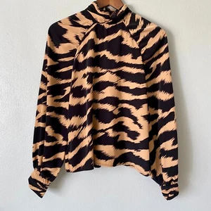 Vero Moda Women's Small Animal Print Black Tan Chic Satin Blouse - Picture 1 of 10