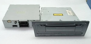 AUDI A5  MULTIMEDIA NAVIGATION MMI 3G High 8T1035666D mit DAB-Tuner - Bild 1 von 9