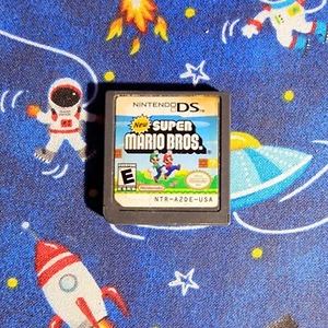 New Super Mario Bros. (Nintendo DS, 2006) Cartridge Only - Authentic & Tested - Picture 1 of 1