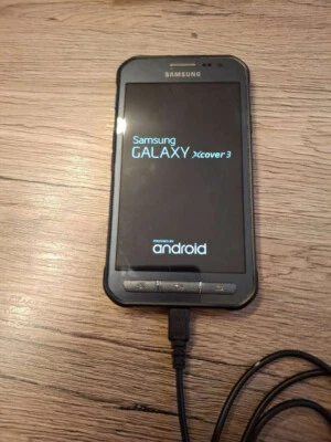 Samsung Galaxy Xcover 3 - 8 GB - Dark Silver (Unlocked) - Image 1 of 4