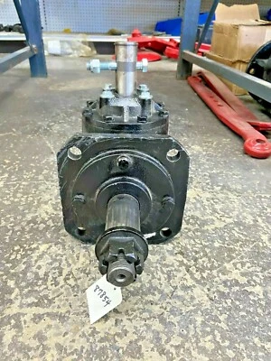 ROUND STYLE GEARBOX 40HP 1:1:47 4 PATTERN INPUT SMOOTH OUTPUT 12 SPLINE c — 第 1/4 张图片