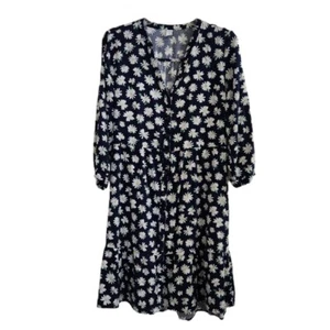 OLD NAVY Loves Me Loves Me Not Daisy Floral Sundress SEXY Unique Size M - Picture 1 of 4