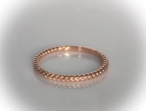 Anillo de banda giratoria de oro rosa de 14 K, banda de apilamiento, anillo medio 2 mm. Oro liso de 14 K - Imagen 1 de 12