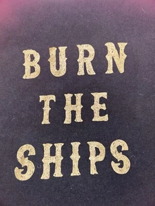 T-Shirt Relentless Betrayal Erwachsene 3XL schwarz Burn The Ships Piratenschädel - Bild 1 von 4