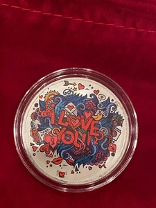 1OZ Colorized "Crazy Love" Collector Round - .999 Pure Silver - Picture 1 of 3