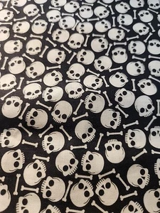 Cotton 100% Fabric 1 Yard Almost. Black White Skulls Bones Halloween - Picture 1 of 4