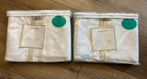 Two Standard Pillow shams Isadora Matelasse 100% Egyptian cotton  Peacock Alley - Picture 1 of 5