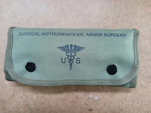 Kit Strumento Chirurgico Militare USA Vintage Chirurgia Minore - Foto 1 di 7