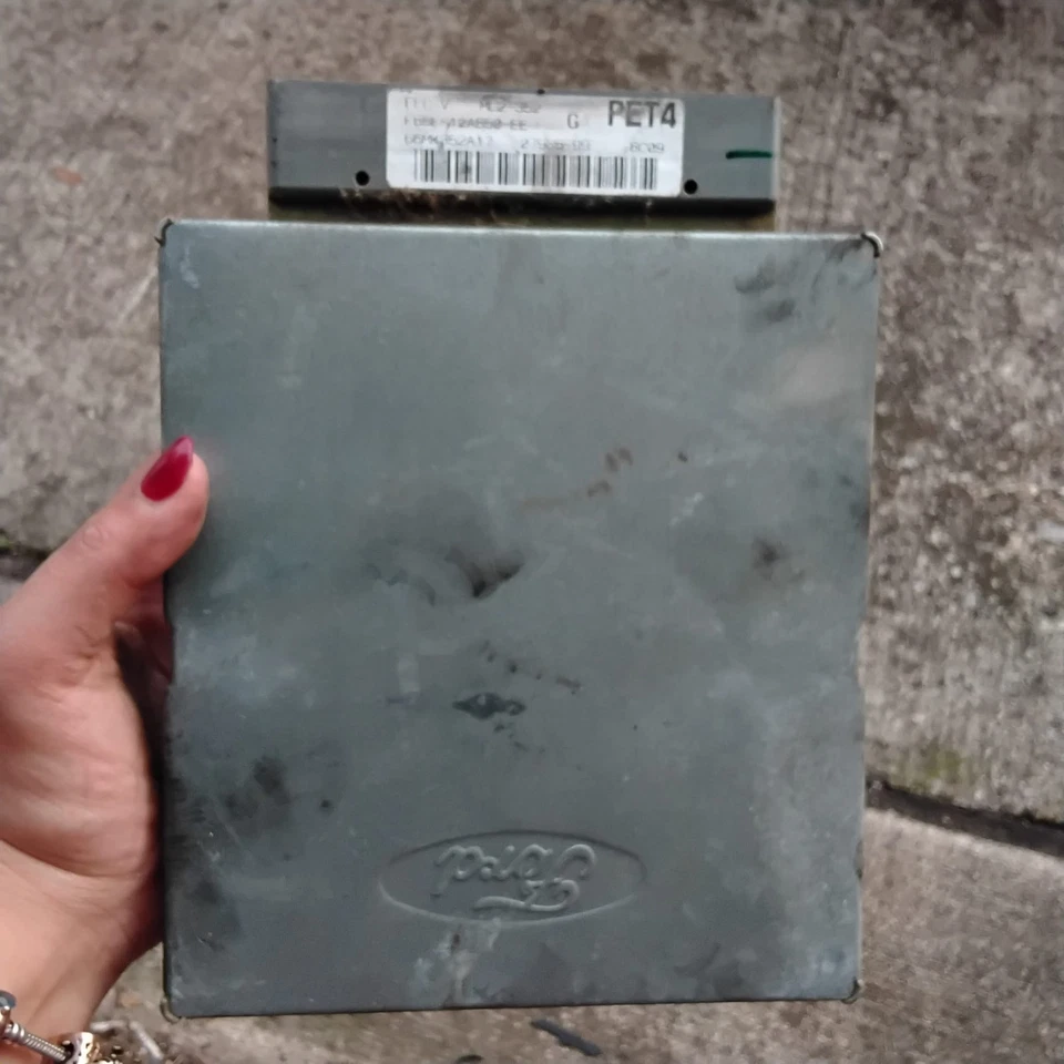 Computador F65F-12A650-EE ecm ecu 1997 Ford F150 F-150  - Imagem 1 de 2