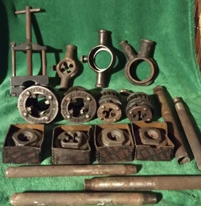 VINTAGE TOLEDO/GREENFIELD, PIPE THREADING/TAP AND DIE, TOOLS - Picture 1 of 1