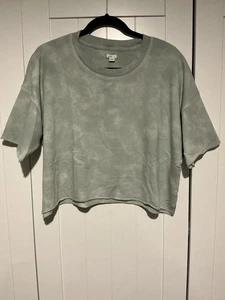 Aerie Damen Oversize Cropped Tee Salbeigrün Batik Größe Large Neu mit Etikett - Bild 1 von 8