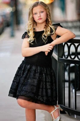 ❤️ 6x Vestido de Navidad Negro Brillante Elegante Isobella & Chloe Nuevo con Etiquetas para Niñas $60 Ret ❤️ Foto 1 de 3