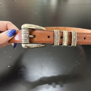 Cintura media donna Brighton vintage 1995 pelle marrone argento ferramenta USA - Foto 1 di 9