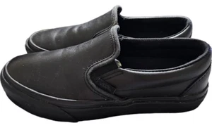 Vans Shoes M 5.5/W 7.0 Black Classic Slip On Ultra Cush w/slip resistance Soles - Picture 1 of 7