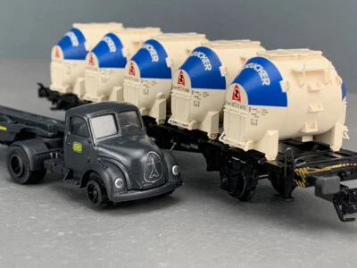 HO Märklin 48534 Set - DB Flat Car for PA "Südzucker" Containers & Truck HO2062 - Image 1 of 4