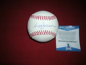 REGGIE JACKSON SIGNED BASEBALL BECKETT CERT SO1377 CARD & STICKER - Picture 1 of 2