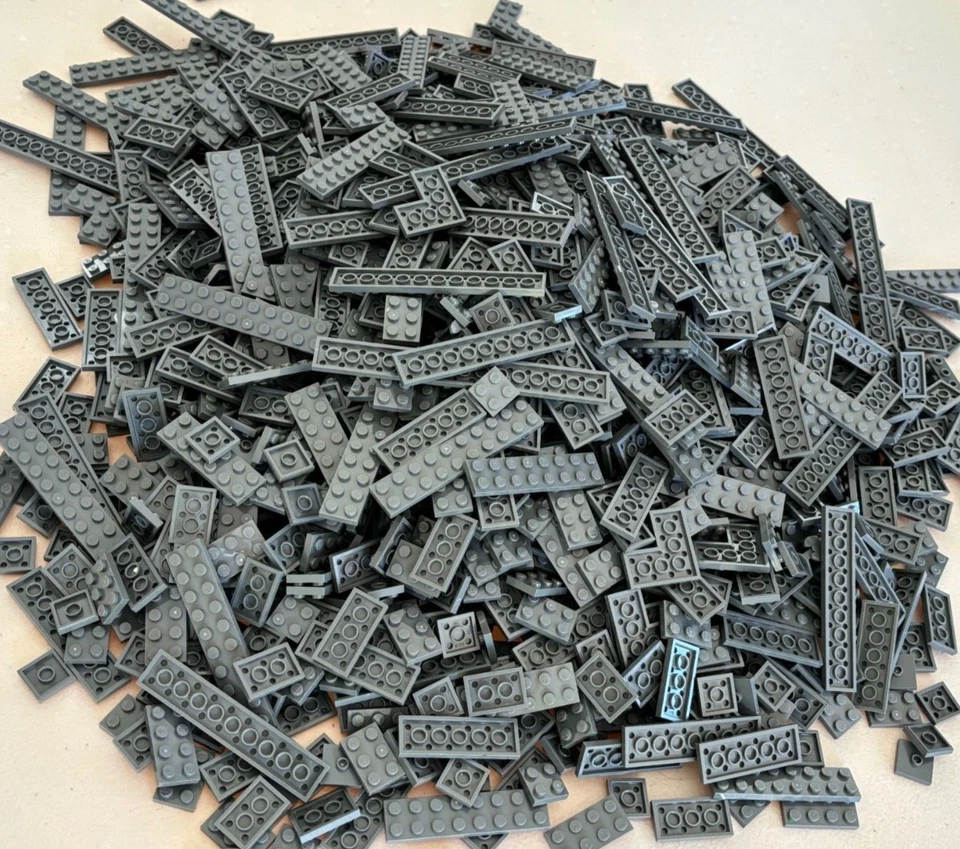 SHIPS FREE! LEGO LOT of 200 DARK BLUISH GRAY FLAT PLATES 2x6 2X8 2X12 2X16 ETC - Image 1 of 1