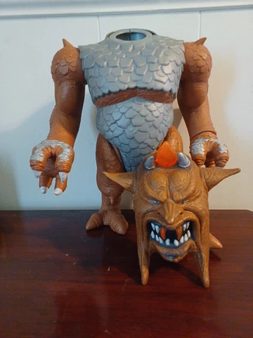 1986 Hasbro Inhumanoids 14” Large Metlar Action Figure Cover