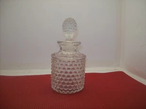 VINTAGE DUNCAN & MILLER HOBNAIL PRESSED GLASS DECANTER BOTTLE WITH STOPPER - Picture 1 of 4