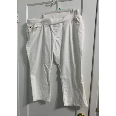 Liz Lange Maternity white capri size 18 - Image 1 of 4
