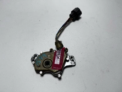 1999-2004 LAND ROVER DISCOVERY 2 NEUTRAL SAFETY SWITCH TRANSMISSION 0501209718 - Image 1 of 4