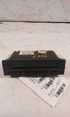 Saab 9-5 1999 información GPS pantalla de TV Foto 1 de 4