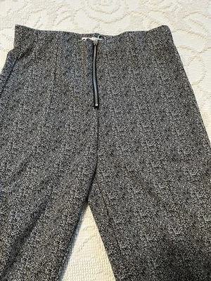 Брюки SO Pull on Flare из мрамора черные/белые на молнии Fly Hi Rise полиэстер/вискоза средний размер - Изображение 1 из 4