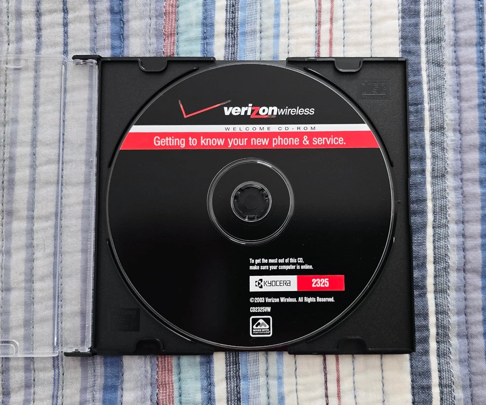 CD de bienvenida Verizon Wireless / Guía de referencia Conocer teléfono Kyocera 2325 Foto 1 de 1