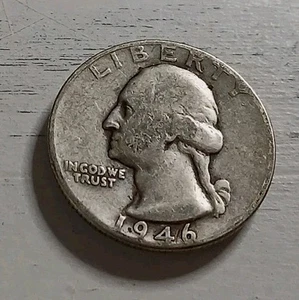 1946-P Washington Quarter 90% Silver ~ Free Shipping! #1 - Picture 1 of 2