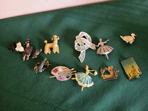 Lot Of Vintage 11 Women's Pins Poodles, Scottie Dog, Dancing Ballerina Trifari - Picture 1 of 11