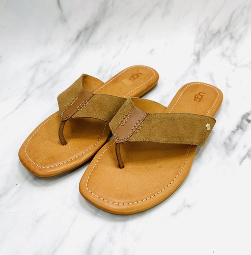 Sandali infradito UGG Carey taglia 10 slip on pelle scamosciata marrone castagno usati in ottime condizioni