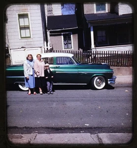 Famiglia & 1950s Oldsmobile 88 automobile - stereo realista 3D slide #1417 - Foto 1 di 3