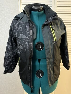 Boys Free Country Full Zip Hooded Winter Jacket Gray Black S (8) - Image 1 of 4